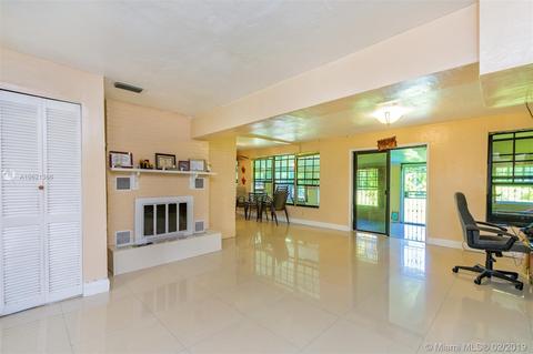 13601 S Biscayne River Dr, Miami, FL 33161 photo 5