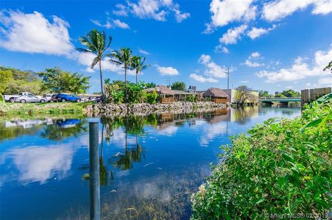 13601 S Biscayne River Dr, Miami, FL 33161 photo 9