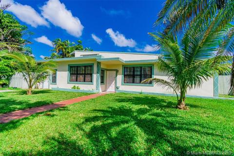 13601 S Biscayne River Dr, Miami, FL 33161 photo 1