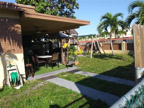 498 E 49th St, Hialeah, FL 33013 photo 2