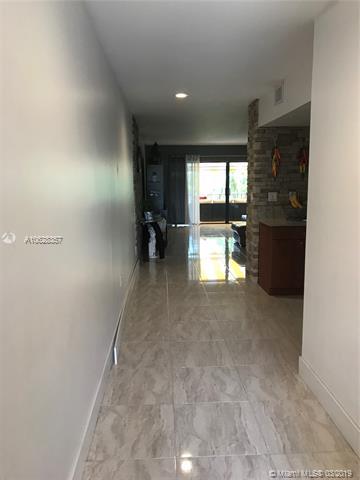 15534 Cairnryan Ct, Miami Lakes, FL 33014 photo 12