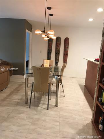 15534 Cairnryan Ct, Miami Lakes, FL 33014 photo 5