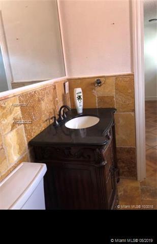Undisclosed, Hialeah, FL 33016 photo 2