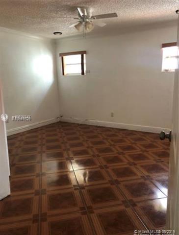Undisclosed, Hialeah, FL 33016 photo 11