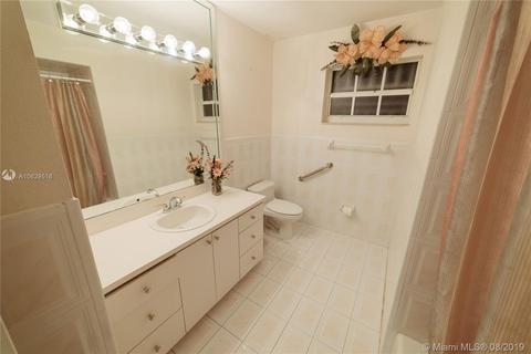 8861 N Kendall Dr, Miami, FL 33176 photo 19