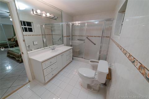 8861 N Kendall Dr, Miami, FL 33176 photo 17
