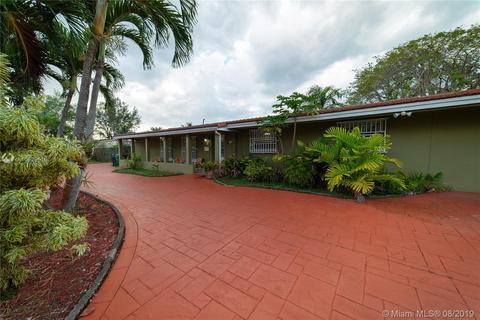 8861 N Kendall Dr, Miami, FL 33176 photo 6