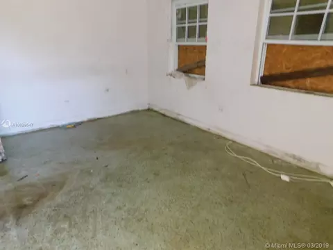 7979 NW 1st Pl, Miami, FL 33150 photo 5