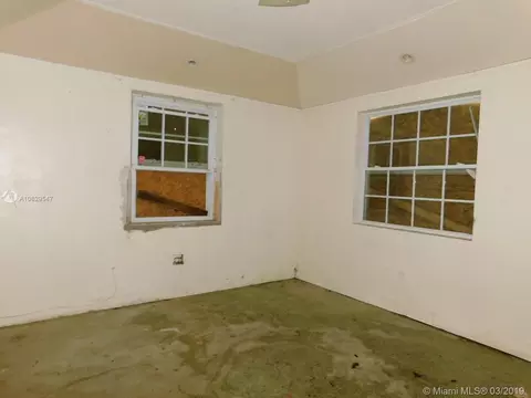 7979 NW 1st Pl, Miami, FL 33150 photo 3
