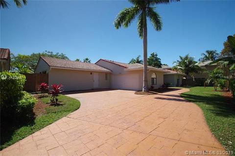 Undisclosed, Miami, FL 33196 photo 6