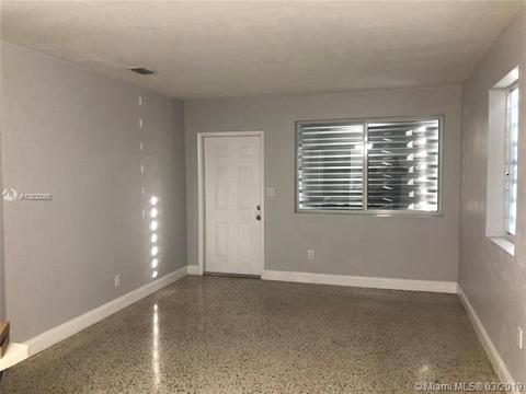 357 W 13th St, Hialeah, FL 33010 photo 7