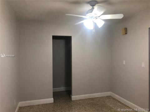 357 W 13th St, Hialeah, FL 33010 photo 4