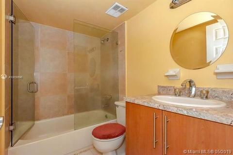 446 E 27th St #3, Hialeah, FL 33013 photo 18