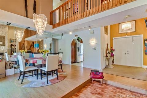 20167 NW 58 Pl, Hialeah, FL 33015 photo 9