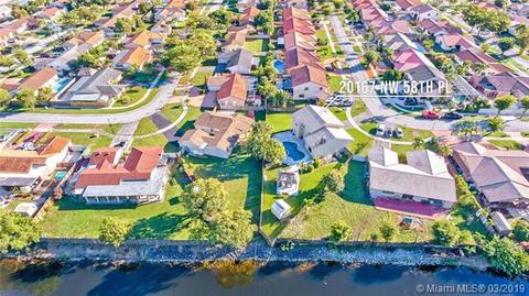 20167 NW 58 Pl, Hialeah, FL 33015 photo 5
