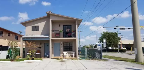 595 E 8th St, Hialeah, FL 33010 photo 1
