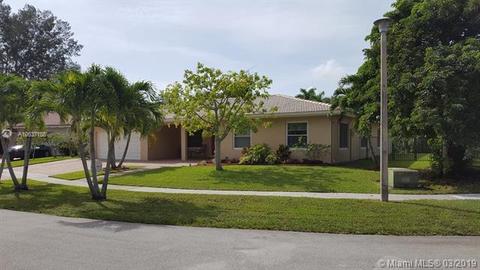 16510 Lake Tree Dr, Weston, FL 33326 photo 2