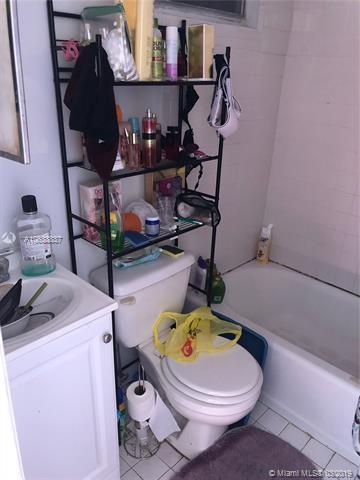 6240 E 4th Ave, Hialeah, FL 33013 photo 7