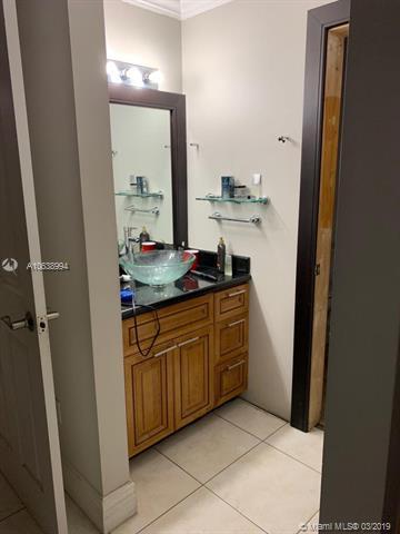 Undisclosed, Hialeah, FL 33015 photo 6
