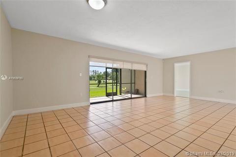 19731 E Lk #19731, Hialeah, FL 33015 photo 7