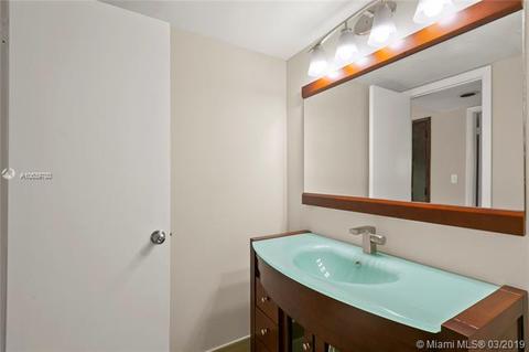 19731 E Lk #19731, Hialeah, FL 33015 photo 23