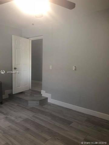 520 E 28th St, Hialeah, FL 33013 photo 3