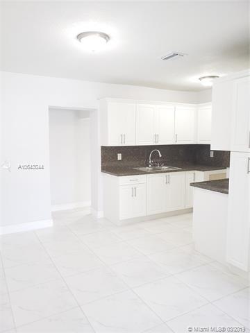 Undisclosed, Hialeah, FL 33013 photo 8