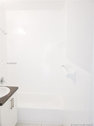 Undisclosed, Hialeah, FL 33013 photo 14