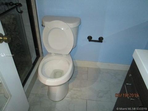 Undisclosed, Miami, FL 33173 photo 7