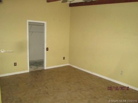 Undisclosed, Miami, FL 33173 photo 9