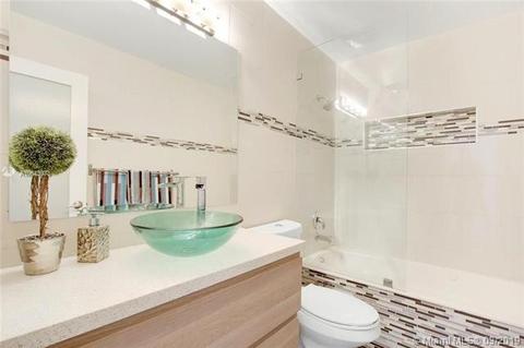 2020 NE 27th Ct, Lighthouse Point, FL 33064 photo 7