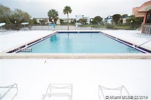 Undisclosed, Miami, FL 33172 photo 18