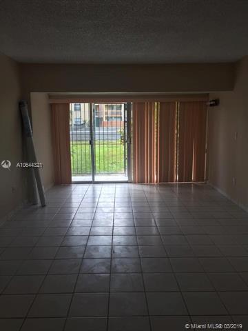 Undisclosed, Miami, FL 33172 photo 2