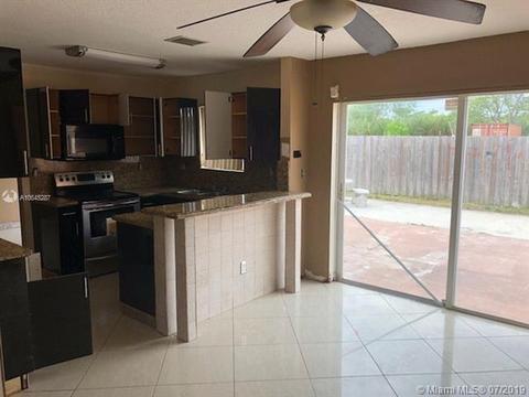 17536 SW 143rd Pl, Miami, FL 33177 photo 3