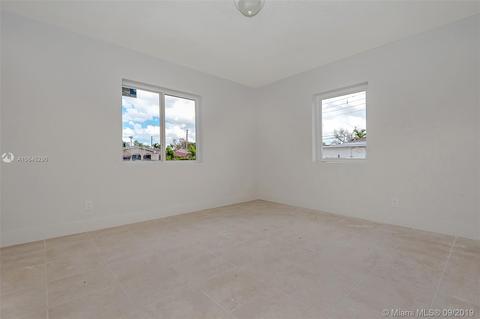 474 SE 3rd St, Hialeah, FL 33010 photo 14