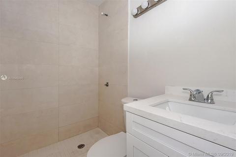 474 SE 3rd St, Hialeah, FL 33010 photo 16