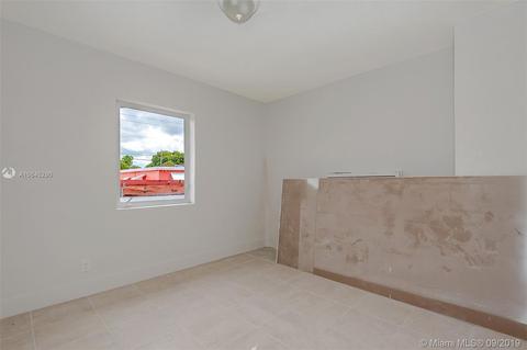 474 SE 3rd St, Hialeah, FL 33010 photo 19