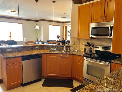 8317 NW 115th Ct, Doral, FL 33178 photo 4