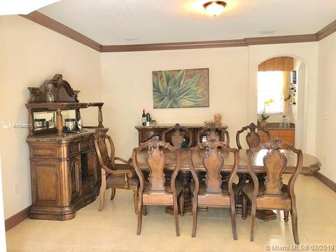 8317 NW 115th Ct, Doral, FL 33178 photo 5