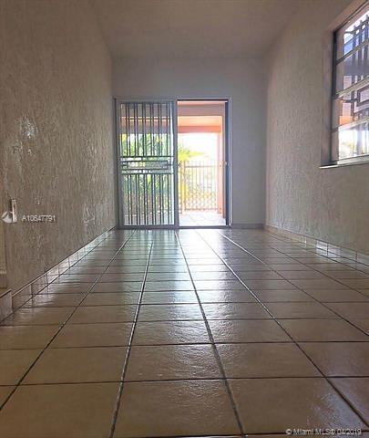 902 W 79th St, Hialeah, FL 33014 photo 8