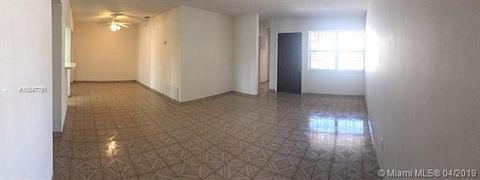 902 W 79th St, Hialeah, FL 33014 photo 5