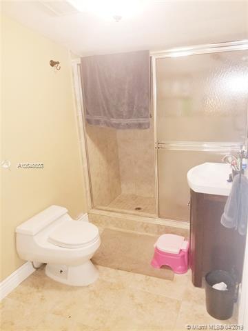5460 E 6th Ave, Hialeah, FL 33013 photo 9