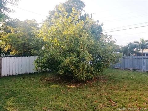 5460 E 6th Ave, Hialeah, FL 33013 photo 10