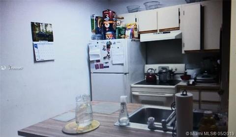 Undisclosed, Hialeah, FL 33015 photo 2