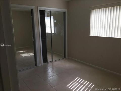 Undisclosed, Sunrise, FL 33322 photo 9