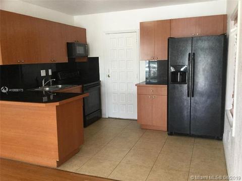 218 E 46th St, Hialeah, FL 33013 photo 4