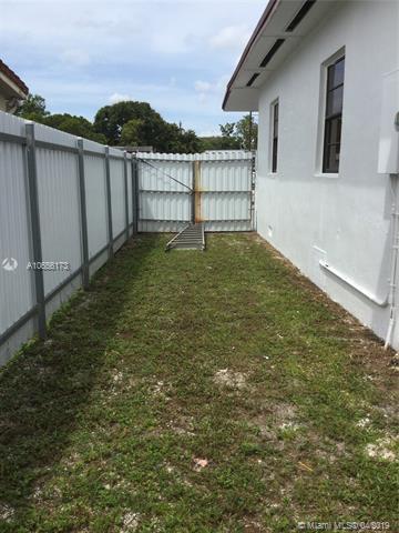 218 E 46th St, Hialeah, FL 33013 photo 2