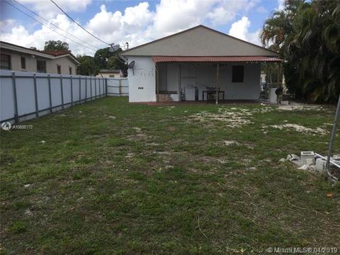 218 E 46th St, Hialeah, FL 33013 photo 3