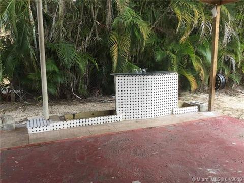 218 E 46th St, Hialeah, FL 33013 photo 9