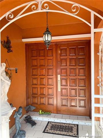 6909 W 25 Ct, Hialeah, FL 33016 photo 3